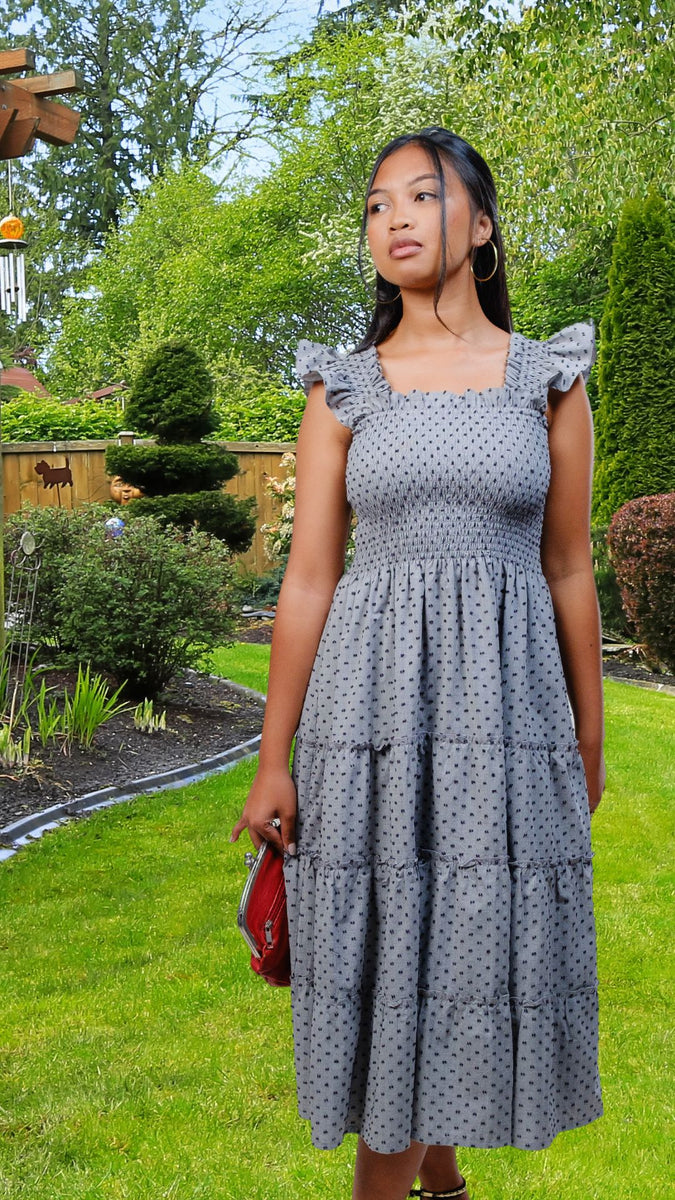 The Elisabeth Dress in Medium Weight Swiss Dot – Angele.H Paris